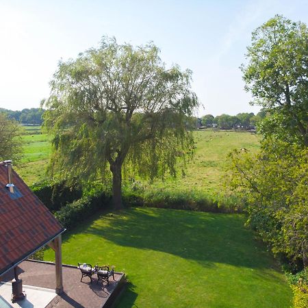 B&B Wellness 'De Bourgondische Lelie' Bunschoten Exterior photo