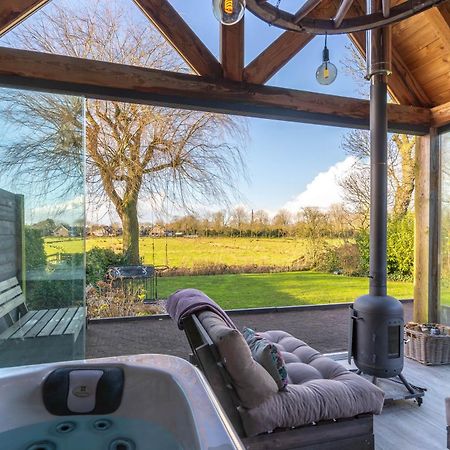 B&B Wellness 'De Bourgondische Lelie' Bunschoten Exterior photo