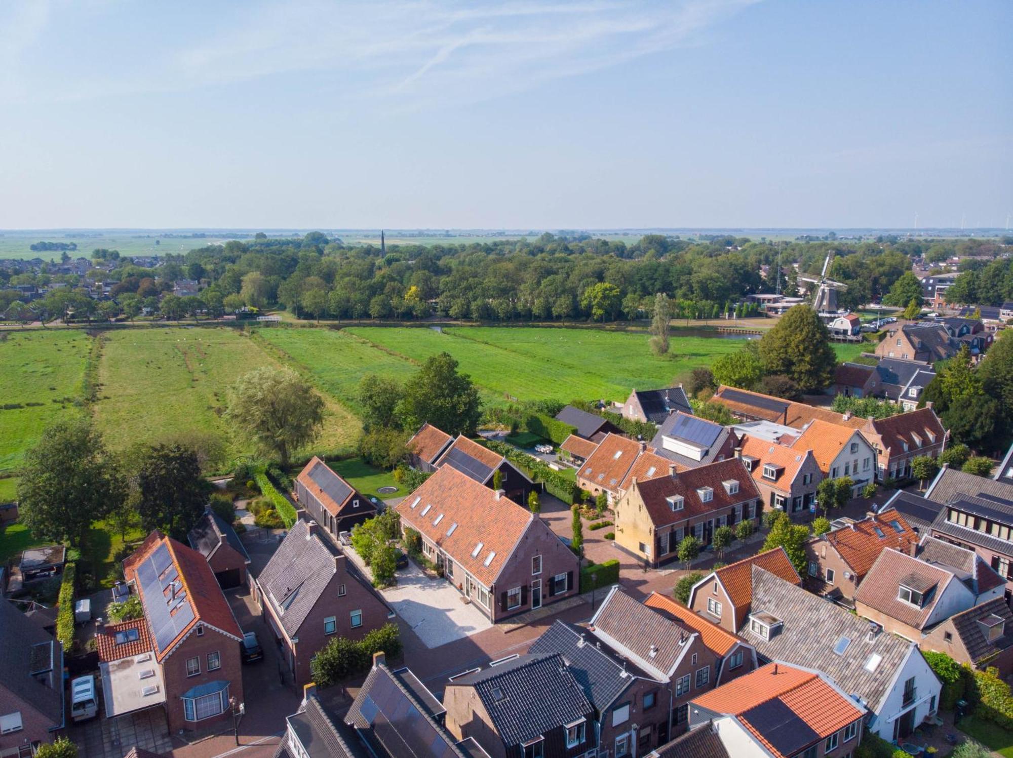 B&B Wellness 'De Bourgondische Lelie' Bunschoten Exterior photo