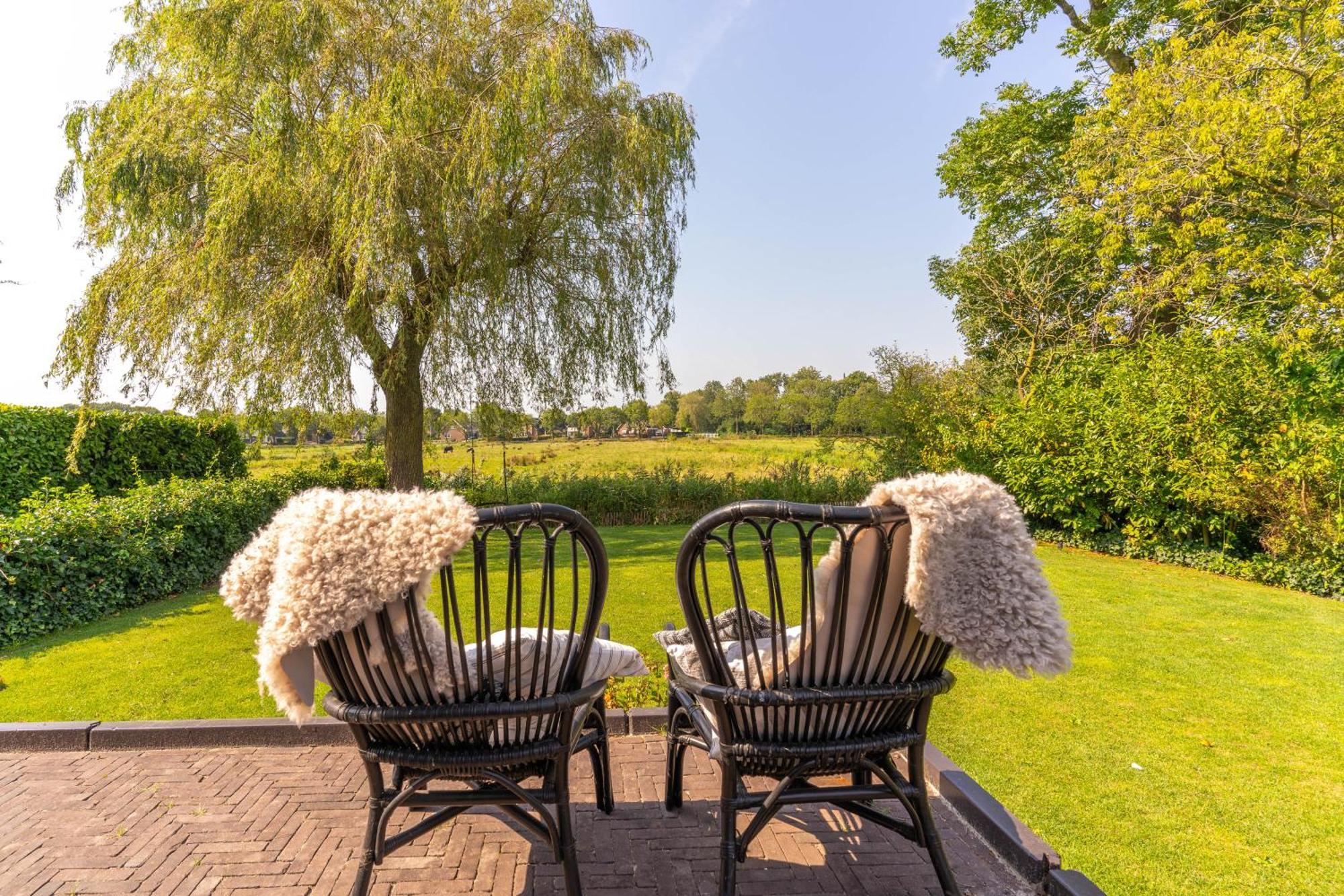 B&B Wellness 'De Bourgondische Lelie' Bunschoten Exterior photo